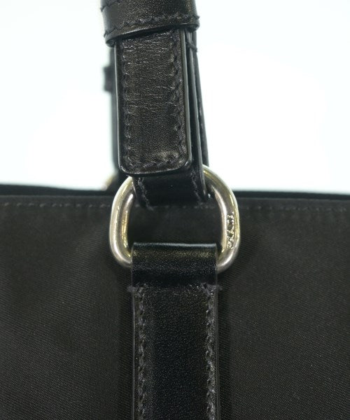 PRADA กระเป๋าถือขนาดใหญ่