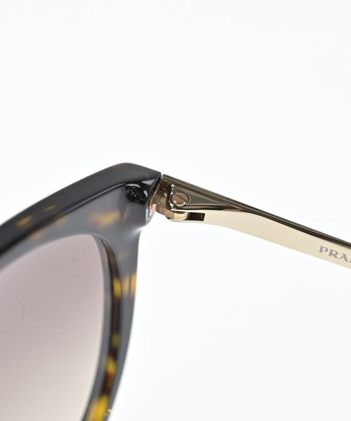 PRADA แว่นกันแดด