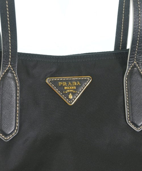 PRADA กระเป๋าถือขนาดใหญ่