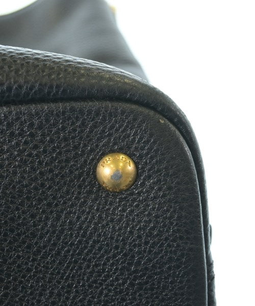 PRADA กระเป๋าถือขนาดใหญ่