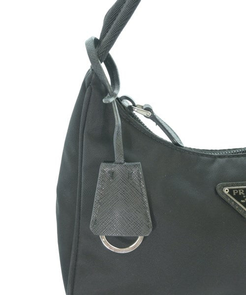 PRADA กระเป๋าถือ