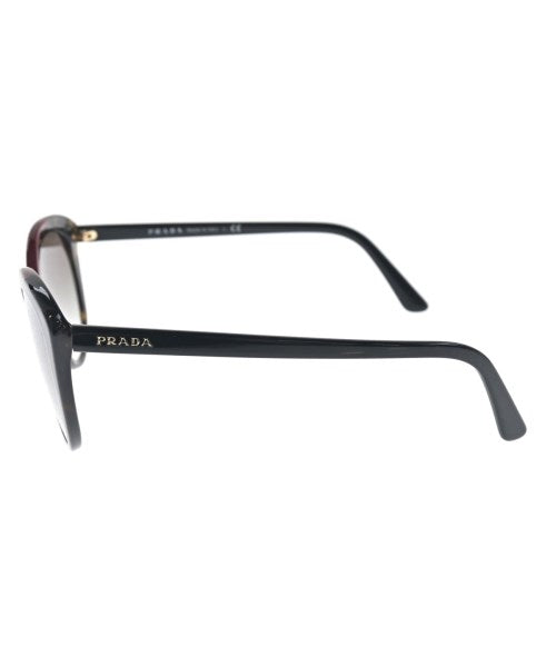 PRADA แว่นกันแดด
