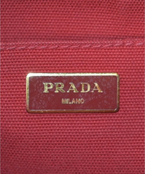 PRADA กระเป๋าถือขนาดใหญ่