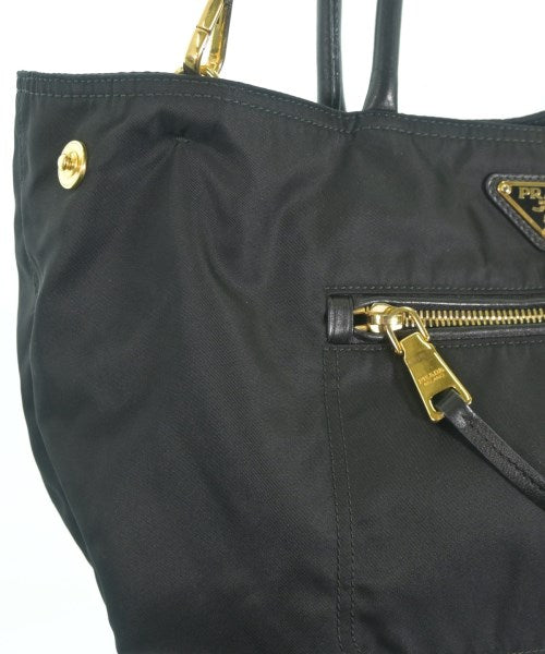 PRADA กระเป๋าถือ