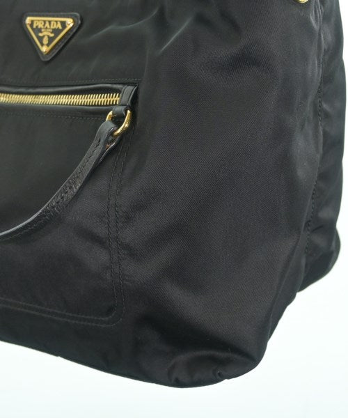 PRADA กระเป๋าถือ