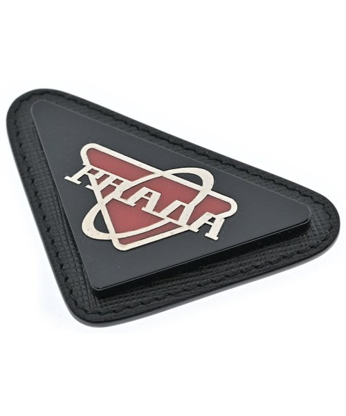 PRADA เข็มกลัด/ดอกไม้ติดเสื้อ
