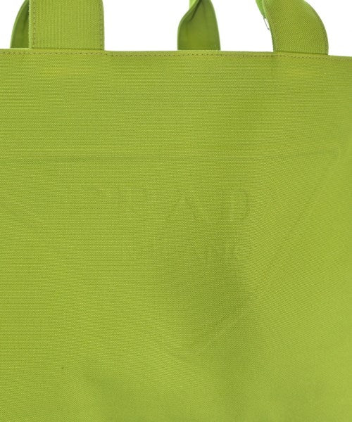 PRADA กระเป๋าถือขนาดใหญ่