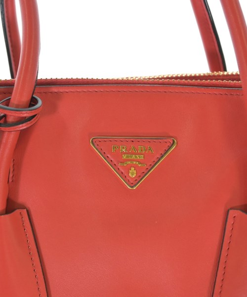 PRADA กระเป๋าถือขนาดใหญ่