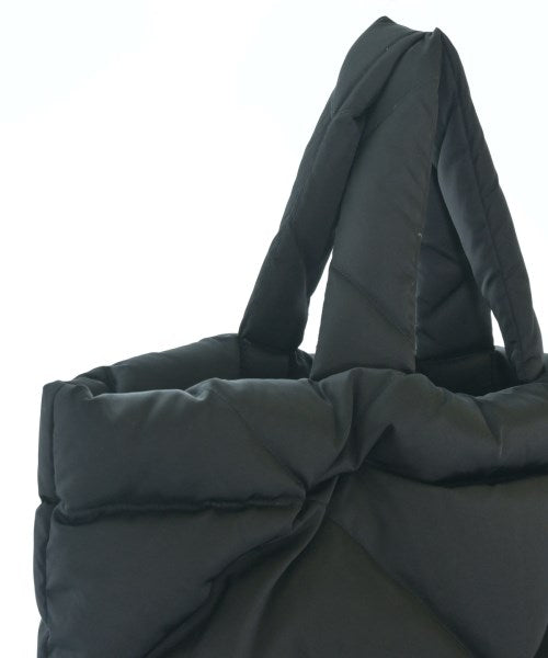 PRADA กระเป๋าถือขนาดใหญ่