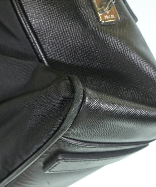 PRADA กระเป๋าธุรกิจ