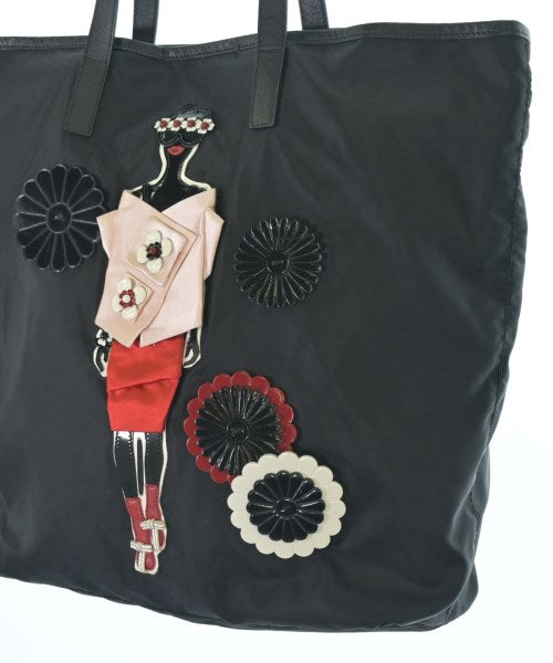 PRADA กระเป๋าถือขนาดใหญ่