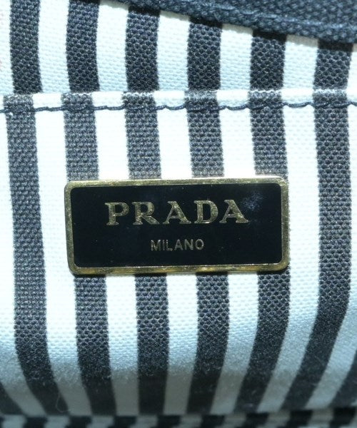 PRADA กระเป๋าถือขนาดใหญ่