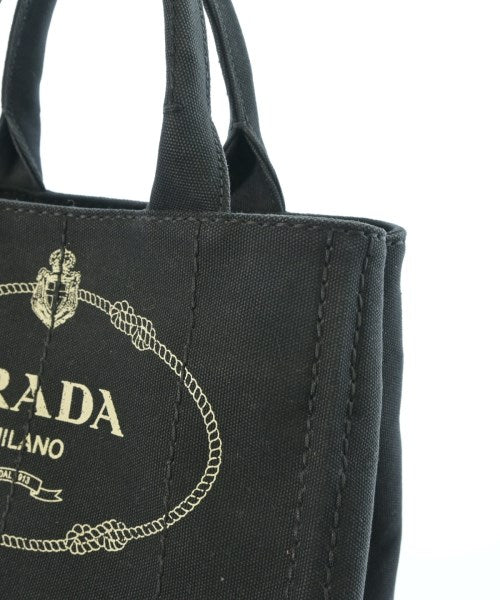 PRADA กระเป๋าถือขนาดใหญ่