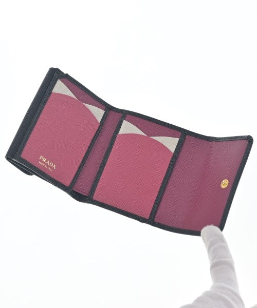 PRADA กระเป๋าสตางค์/กระเป๋าใส่เหรียญ