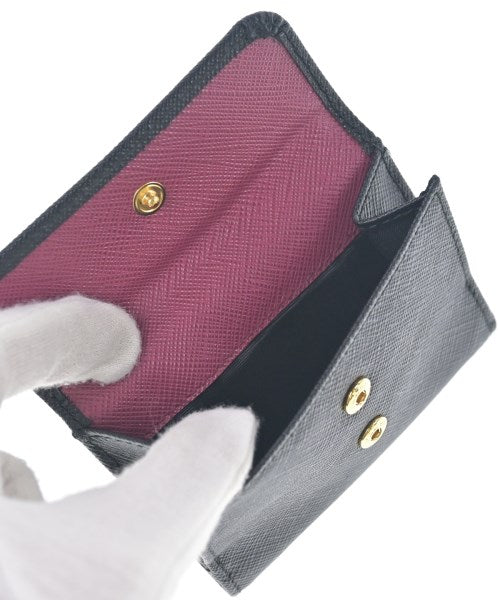 PRADA กระเป๋าสตางค์/กระเป๋าใส่เหรียญ