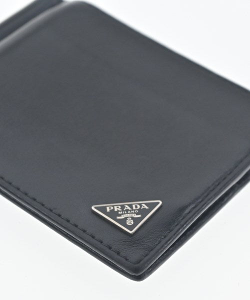 PRADA กล่องใส่บัตร