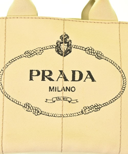 PRADA กระเป๋าถือขนาดใหญ่