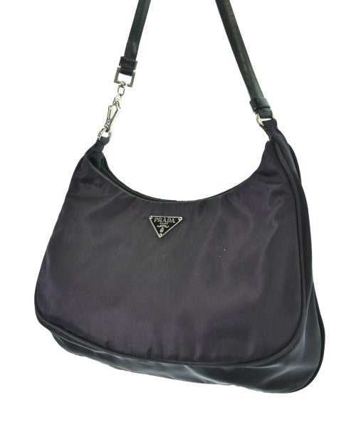 PRADA กระเป๋าถือ