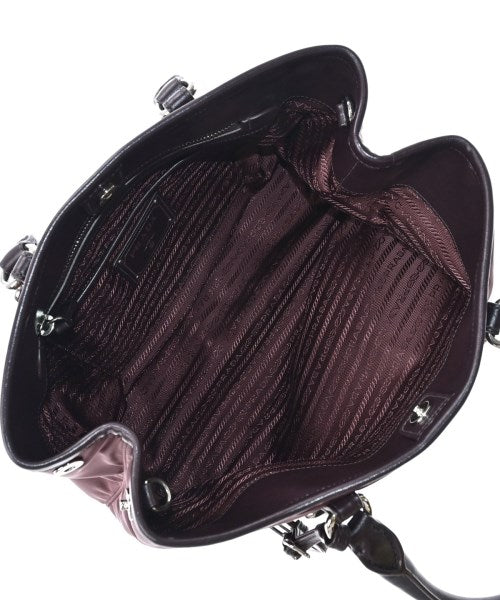 PRADA กระเป๋าถือขนาดใหญ่