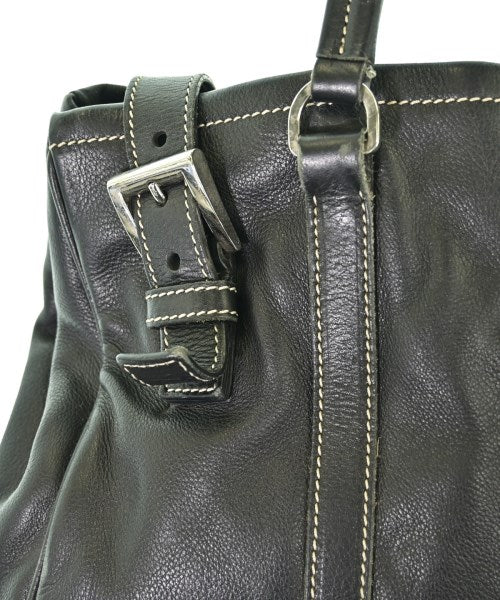 PRADA กระเป๋าถือ