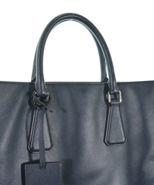 PRADA กระเป๋าถือขนาดใหญ่