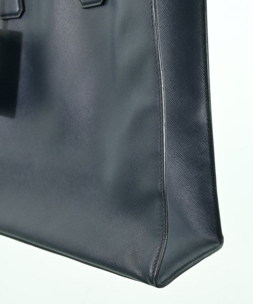 PRADA กระเป๋าถือขนาดใหญ่