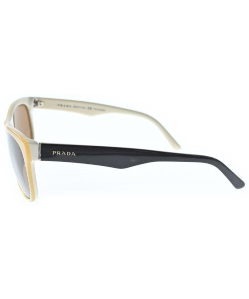 PRADA แว่นกันแดด