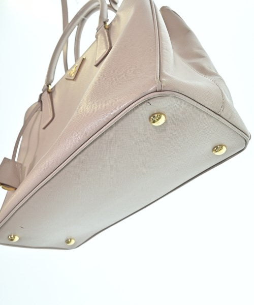 PRADA กระเป๋าถือ