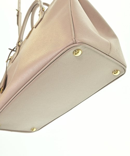 PRADA กระเป๋าถือ