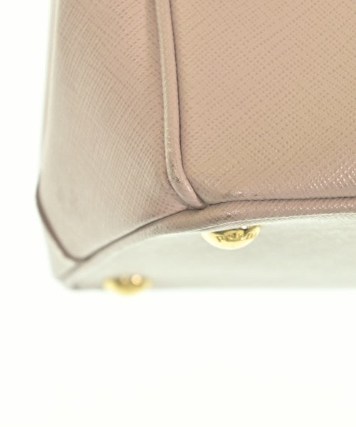PRADA กระเป๋าถือ