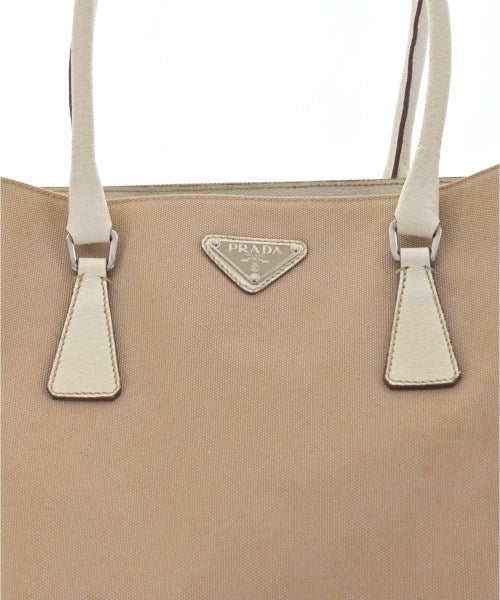 PRADA กระเป๋าถือขนาดใหญ่
