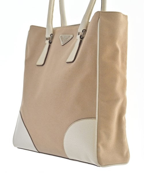 PRADA กระเป๋าถือขนาดใหญ่