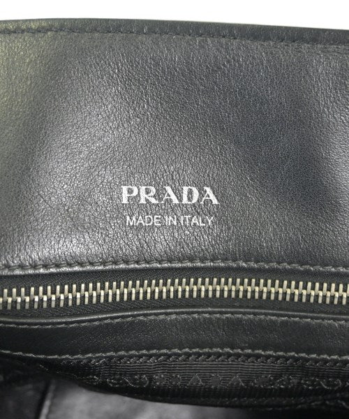 PRADA กระเป๋าถือขนาดใหญ่