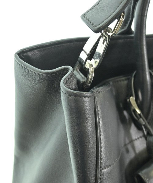 PRADA กระเป๋าถือขนาดใหญ่