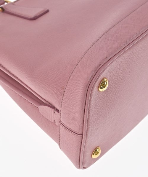 PRADA กระเป๋าถือ