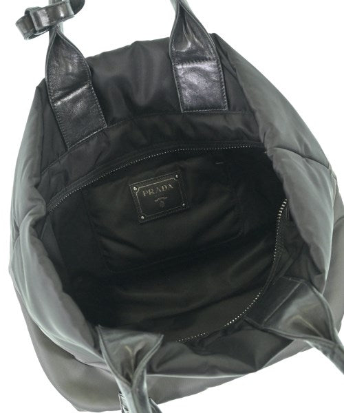 PRADA กระเป๋าถือขนาดใหญ่