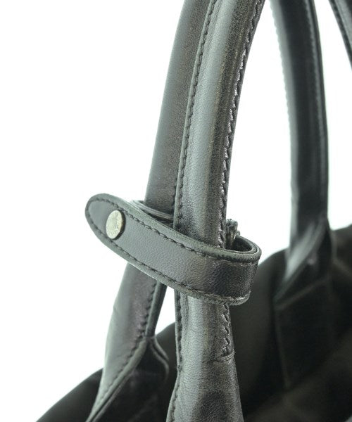 PRADA กระเป๋าถือขนาดใหญ่