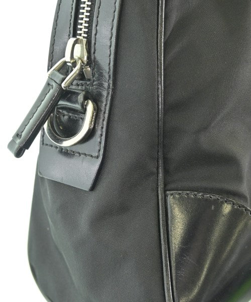 PRADA กระเป๋าถือ