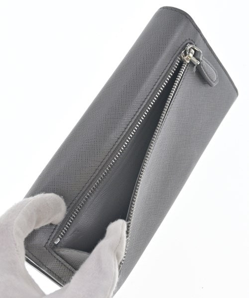 PRADA กระเป๋าสตางค์/กระเป๋าใส่เหรียญ