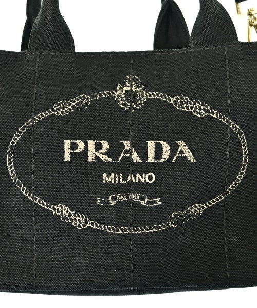 PRADA กระเป๋าถือขนาดใหญ่