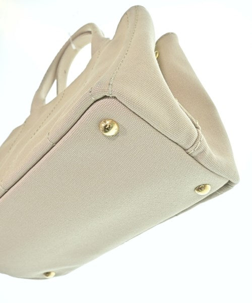 PRADA กระเป๋าถือขนาดใหญ่