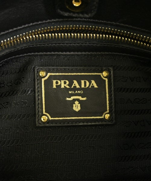 PRADA กระเป๋าถือ