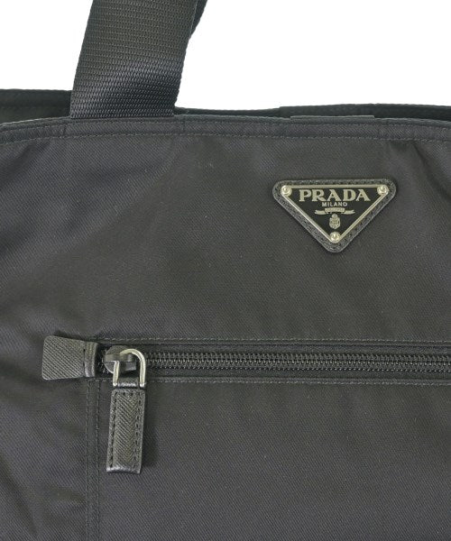 PRADA กระเป๋าถือขนาดใหญ่