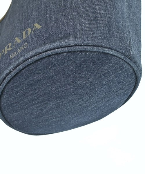 PRADA กระเป๋าถือ