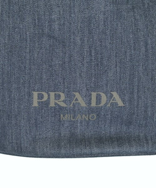 PRADA กระเป๋าถือ