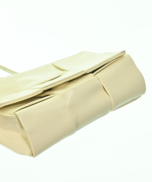 BOTTEGA VENETA กระเป๋าสะพาย