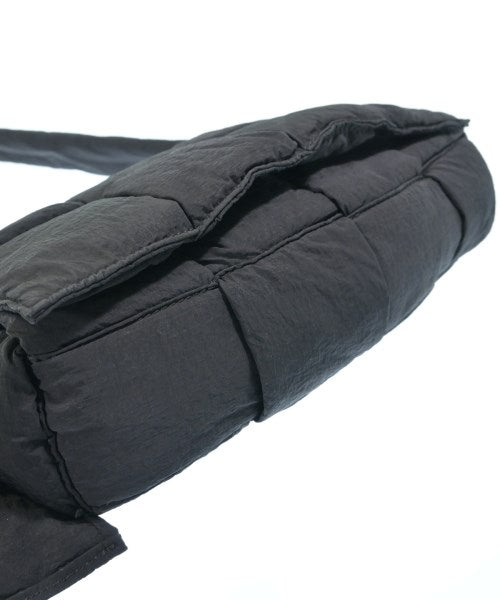 BOTTEGA VENETA กระเป๋าสะพาย