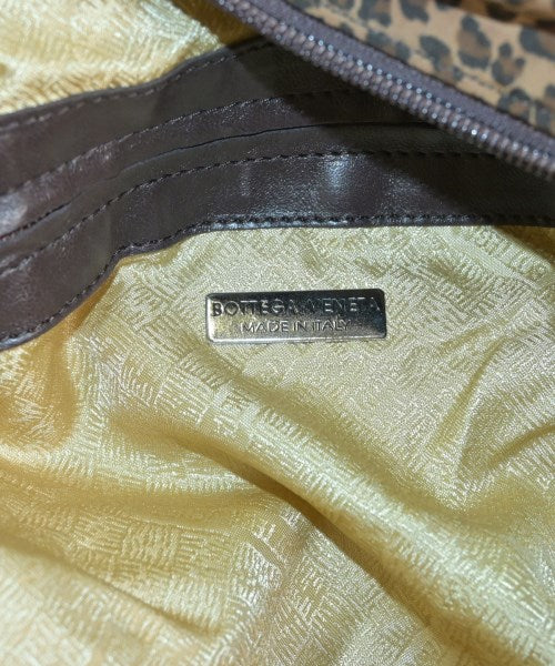 BOTTEGA VENETA กระเป๋าใส่อุปกรณ์ขนาดใหญ่