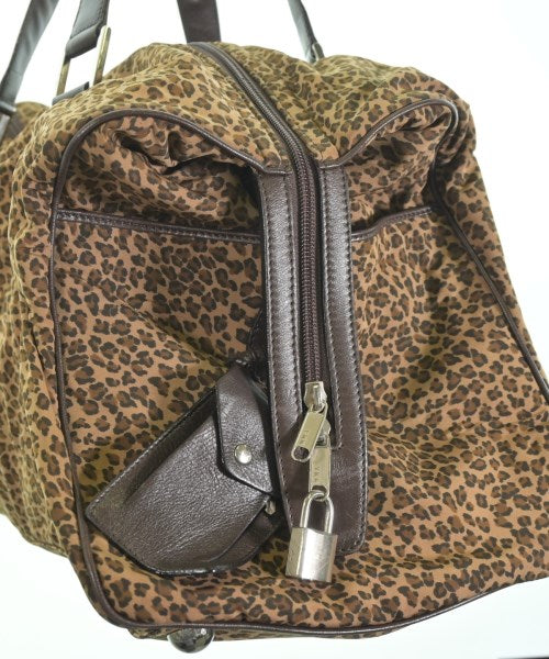 BOTTEGA VENETA กระเป๋าใส่อุปกรณ์ขนาดใหญ่