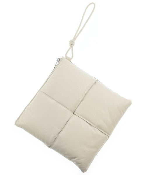BOTTEGA VENETA คลัตช์